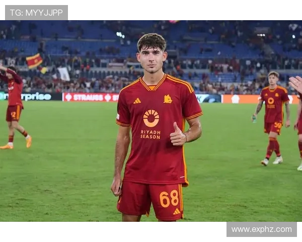 弗雷与青训小将在维奥拉公园的碰面 弗雷与青训小将在维奥拉公园的碰面